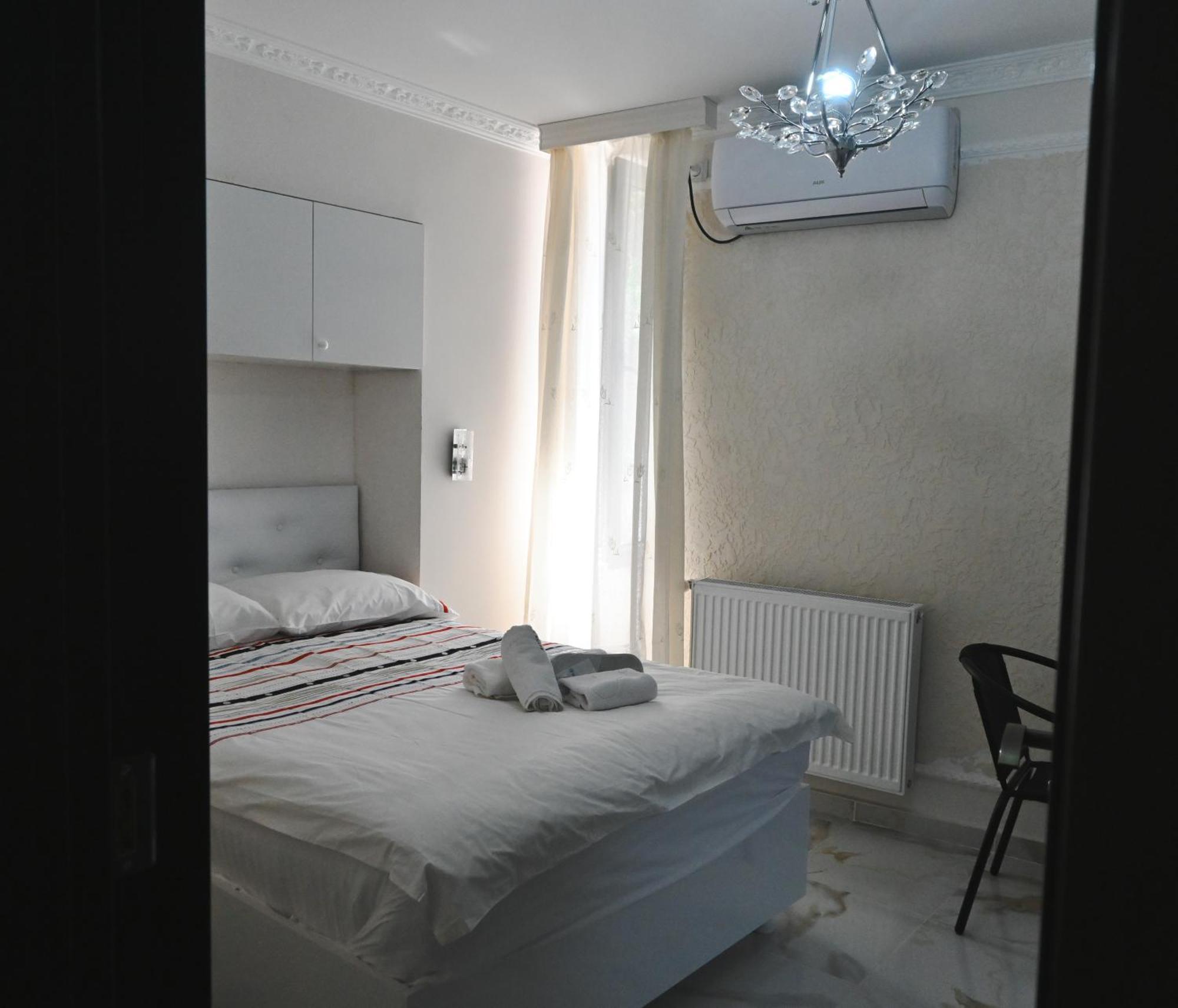 Jerusalem Hotel 库塔伊西 外观 照片