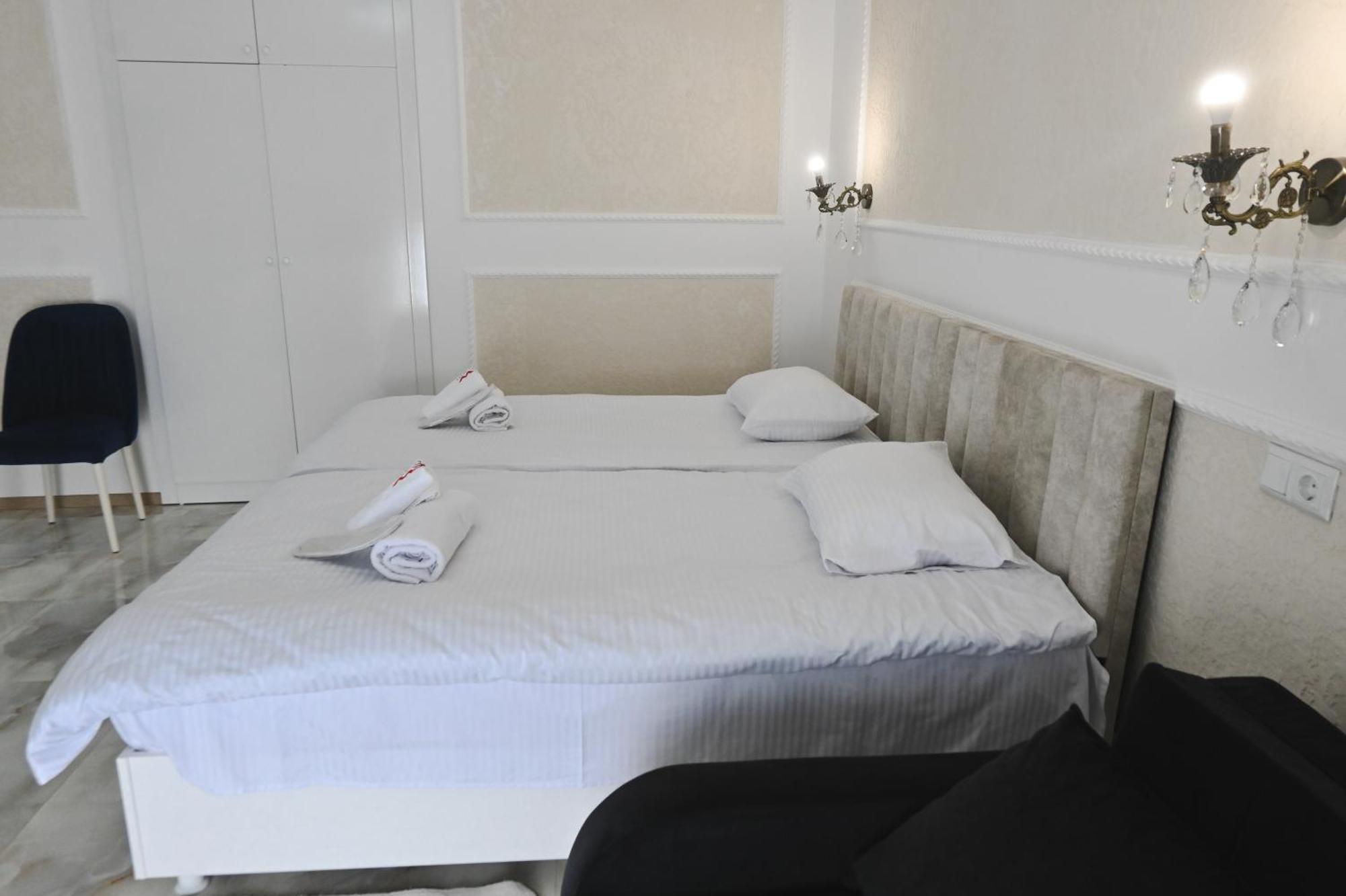 Jerusalem Hotel 库塔伊西 外观 照片
